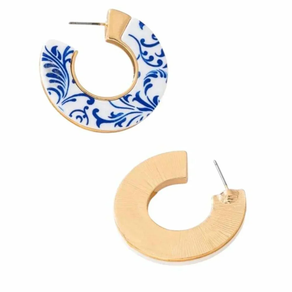 $5 if Bundled! New Gorgeous Hoop Earrings - Picture 3 of 3